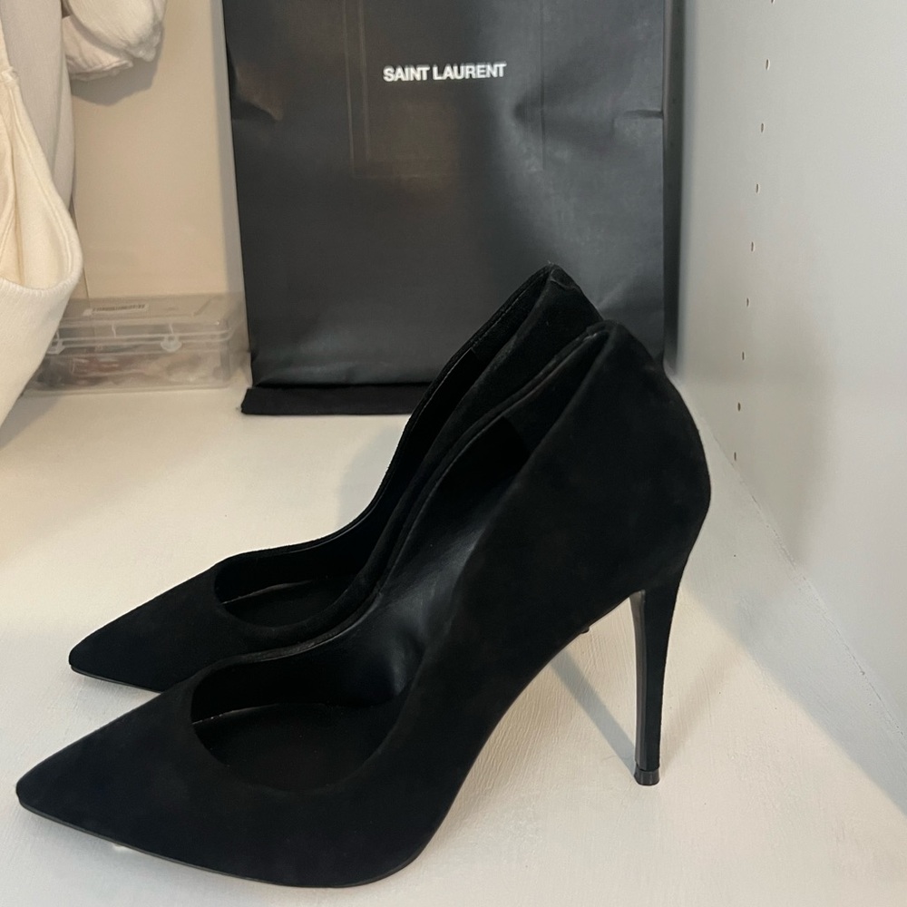 Black Suede Steve Madden Daisie Pump Size 8 - Brand New